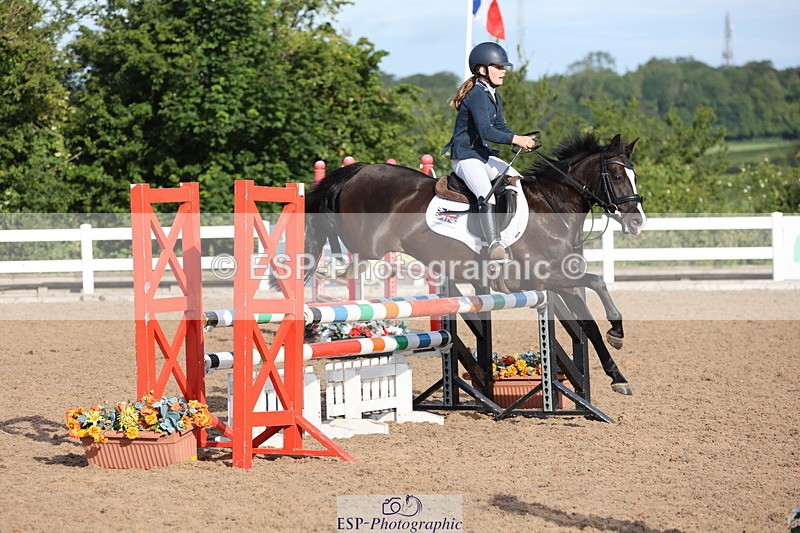240629A-075241-02285 - Cls 16 British Novice and 80cm Open