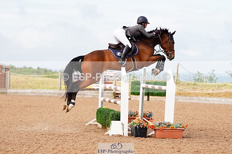 240526A-092110-07088 - Cls 30 Snr 1.20m Open