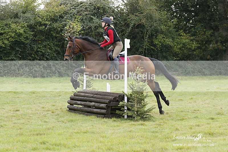  WWHT 171021 2317 - Novice Pairs (0.80m)  17/10/21