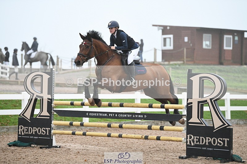 241103A-111809-07744 - SUN Cls 21 Snr Newcomers and 1.10m Open