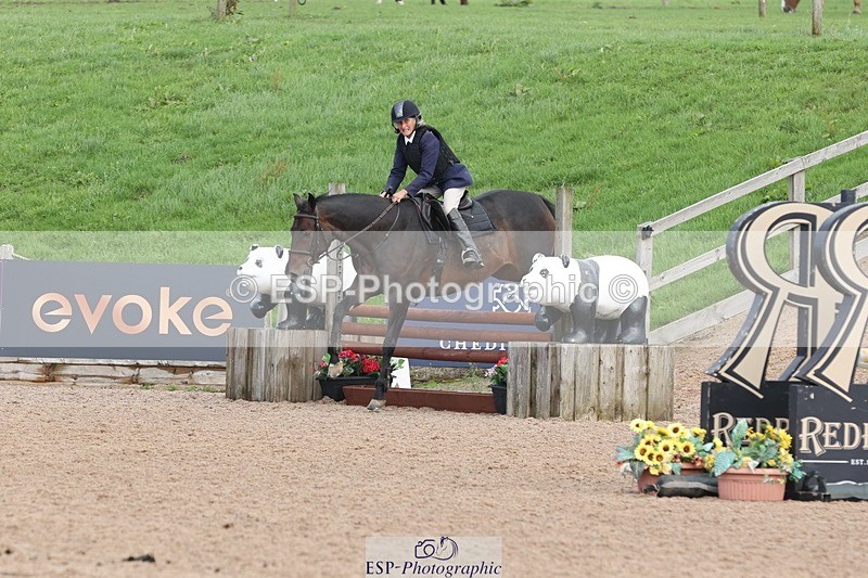 250911-142708-02442 - Cls 5 Chard Snr 90cm Speed Derby