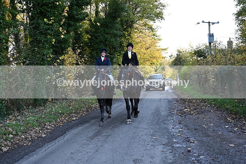 WJ6_9839 - Walk Home