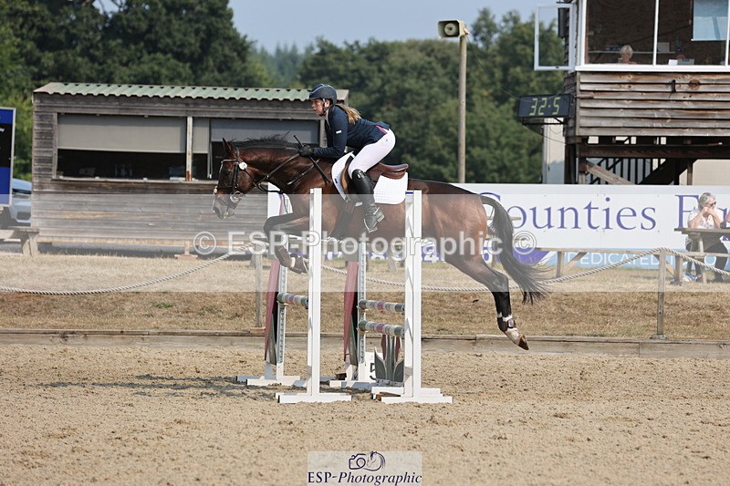 250816A-104844-00857 - Cls 3 Snr British Novice