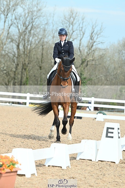 250403-103214-01432 - 036-Abbie.Newbury-Seagry.Viceroy