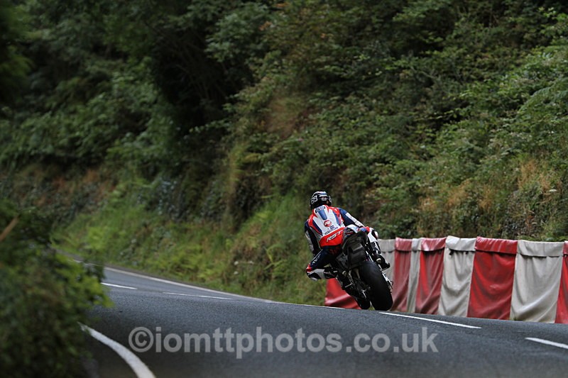 FOM_0926 - Classic TT Lap of honour
