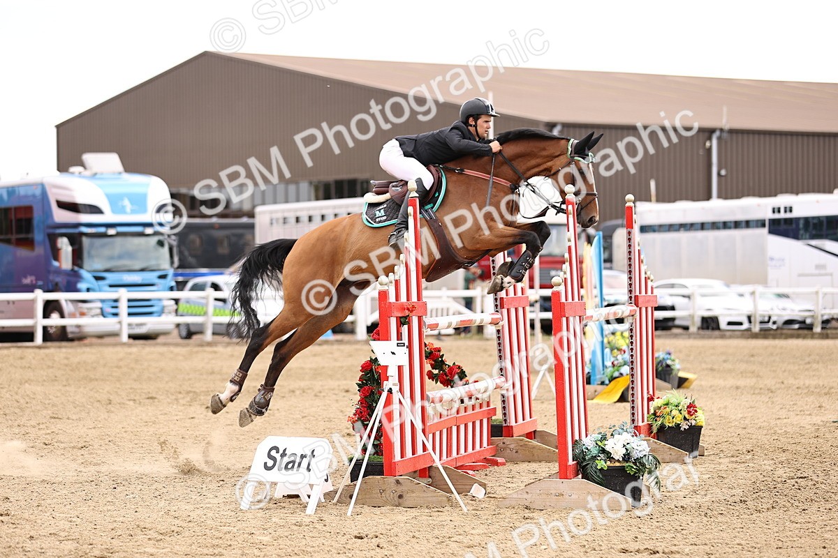 SBM_010716 - Class 9 - Senior Foxhunter - 1.20m Open