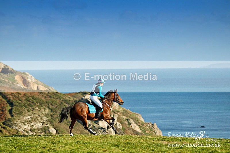 GRXC 171010-486a - Equestrian