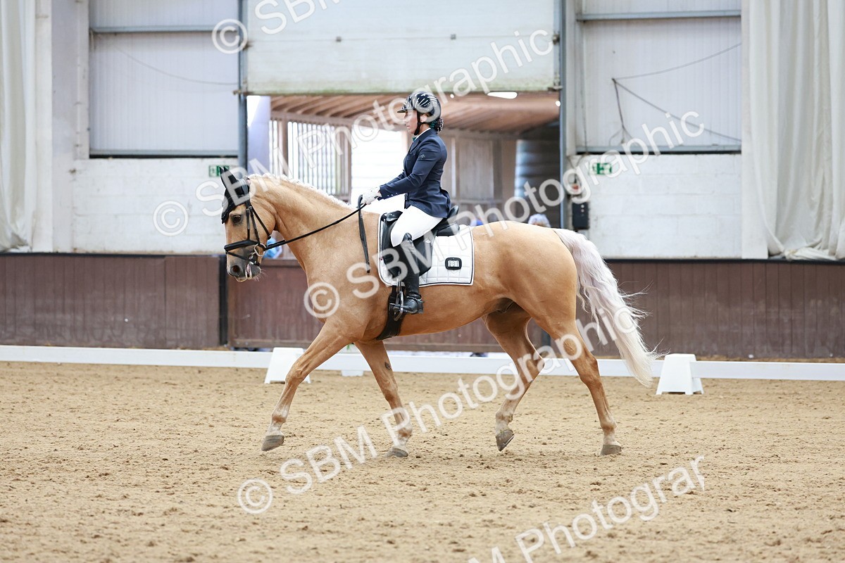 SBM_008732 - Class 6b - Novice 6 - 11.02-12.19