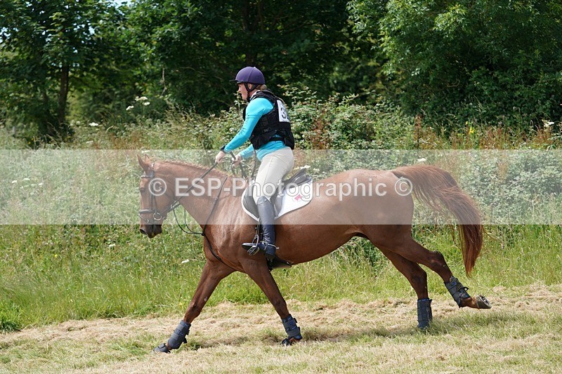 240630X-131014-7309 - 326-Sarah_Holmes-PJV_GOLDEN_AGATHA
