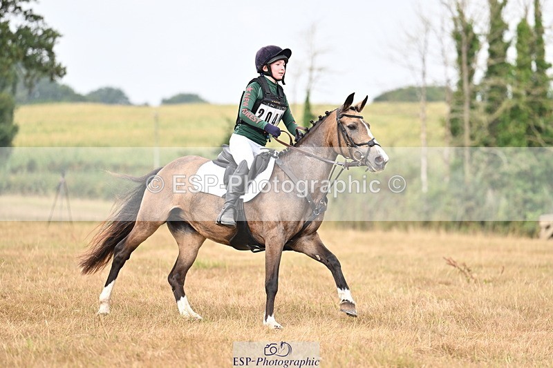 250824A-114324-35245 - 2042-Lydia.Waite