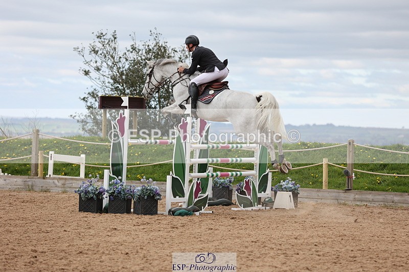 240419A-104010-06150 - Cls 2, 2 Star Small Tour 1.30m