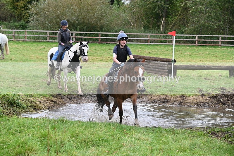 WJ6_7158 - Time at Photographer 13:06 to 13:23