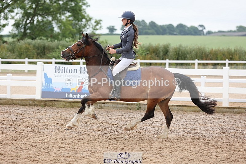 240630A-111120-12545 - Cls 31 Discovery and 90cm Open