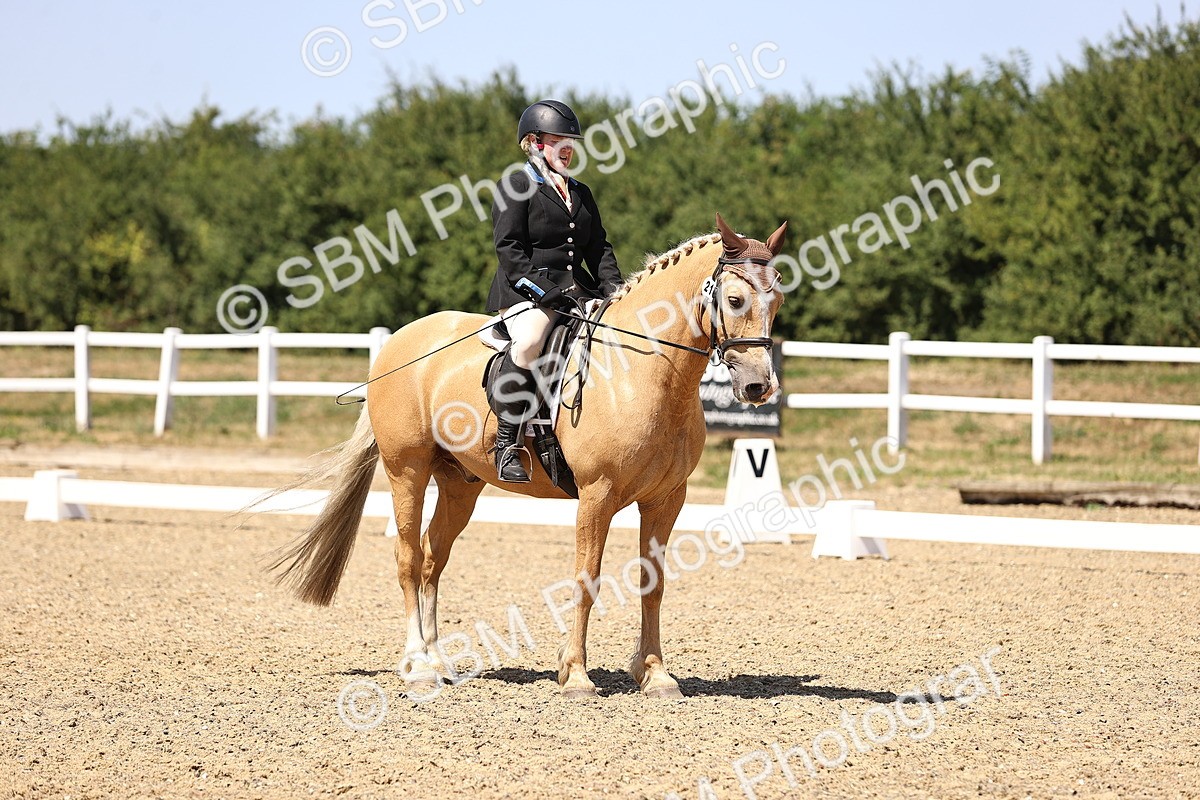 SBM_012237 - Novice 5 - 13.05-14.36
