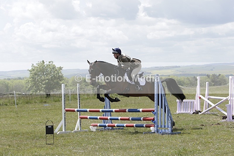 BVHT 140517 N-345 - Class 2 SJ Novice 14/05/17