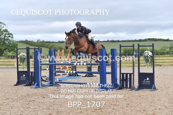 BPP_1707 - FRI CLASS 4 Senior Newcomers/ 1.10m Open