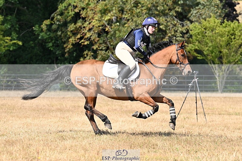 250824A-145535-38637 - 2148-Eva.Kevern-Monivea.Western.Diamond