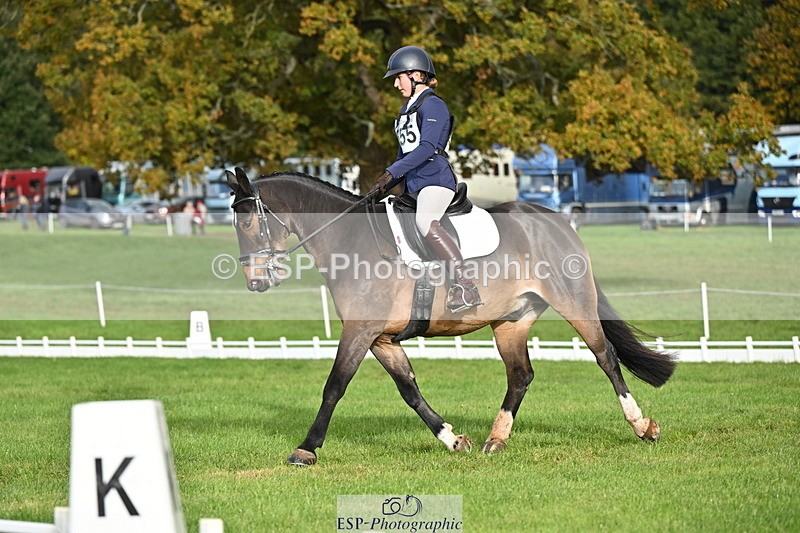 251024A-102041-08300 - G-555-Molly.Swain