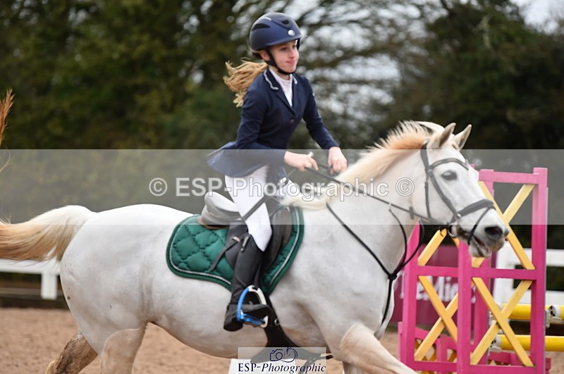 231203A-100410-00277 - Cls 2 British Novice & 80cm Open