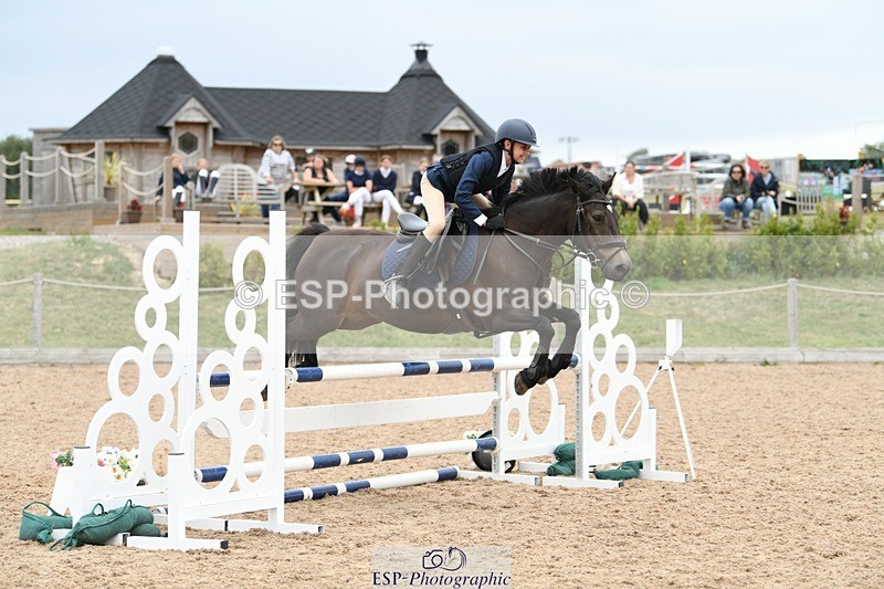 250807-135848-01463 - 90cm Round 2