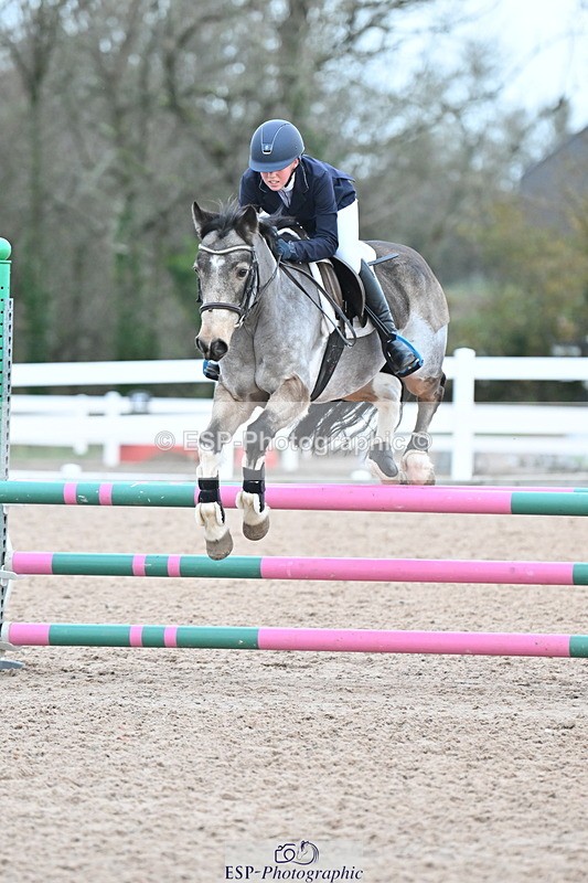 231119A-084508-04215 - Sun Cls 2 British Novice & 80cm Open