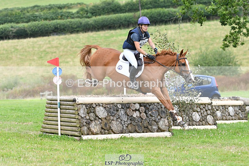 240804-134300-14955 - 522-Victoria_Taylor-JARITTA