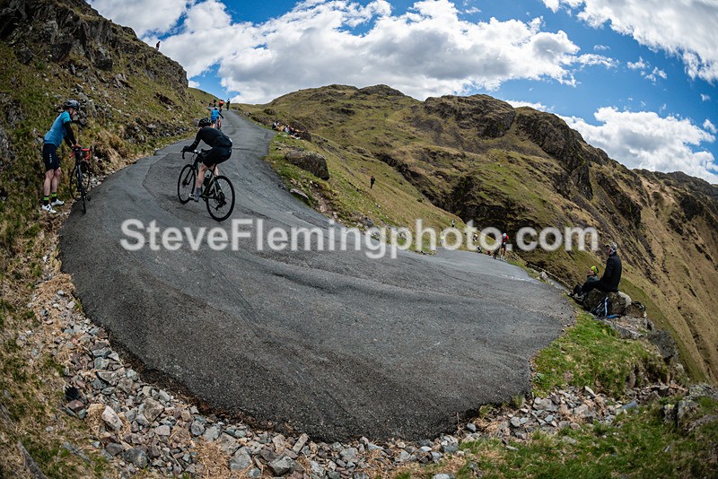 122945 - Hardknott Hairpin 12.00 - 13.00