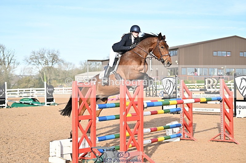 241113A-141249-00822 - Cls 05A&B Snr Fox & 1.20m Open