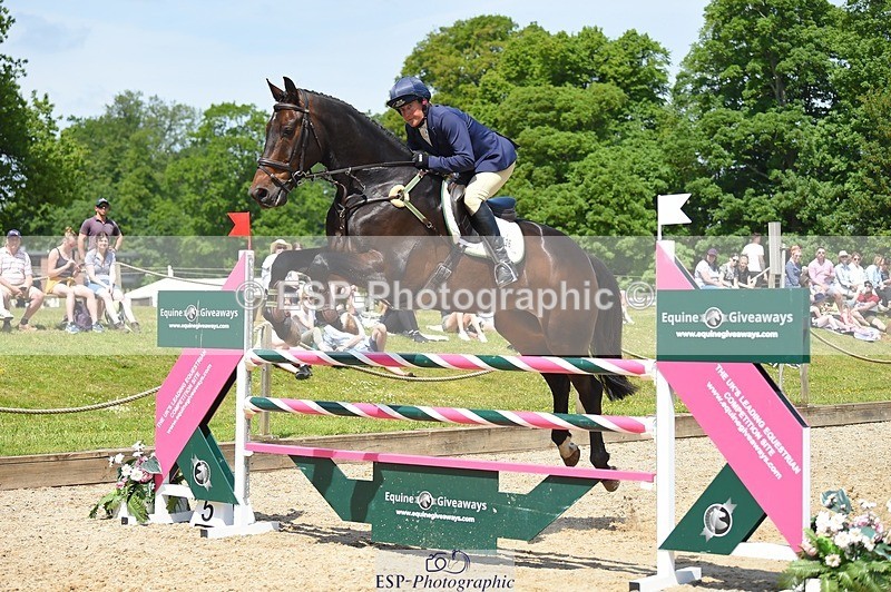 230528-120436-15518 - 326-GULLITH-Emily_Lochore-SUNTrotUp+SJ