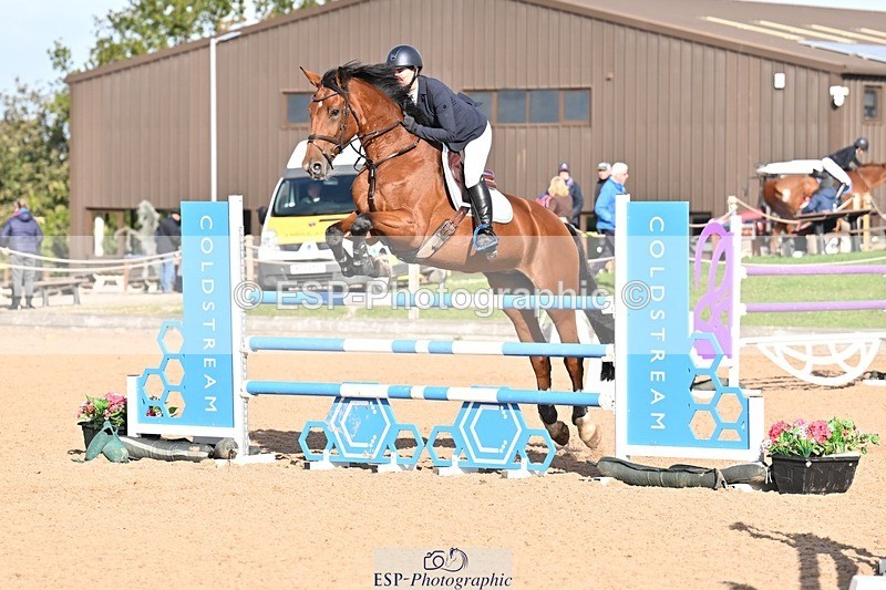 251005-103305-02791 - Cls 15 Foxhunter and 1.20m