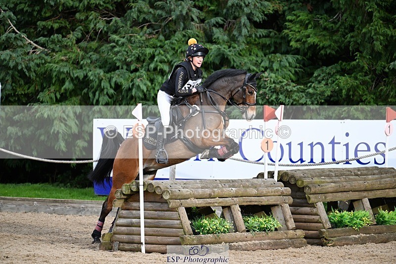 241117-134047-04241 - Cls 3 90-95cm 13.00 to 14.00