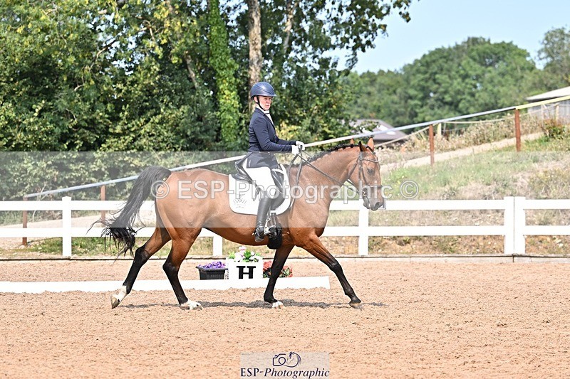 250816-140316-05250 - 151-Shona.MclauchlanLuca.Me.Go