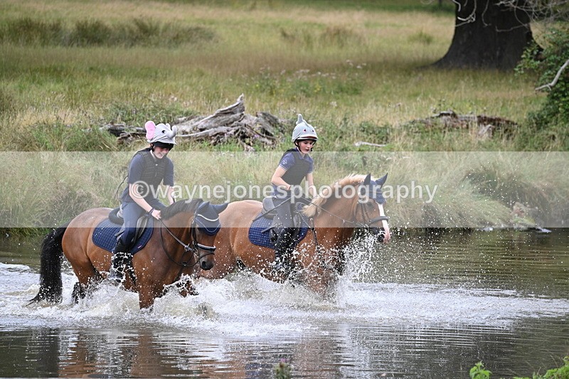 WJ7_2564 - Time at Water 11:37 to 12:13