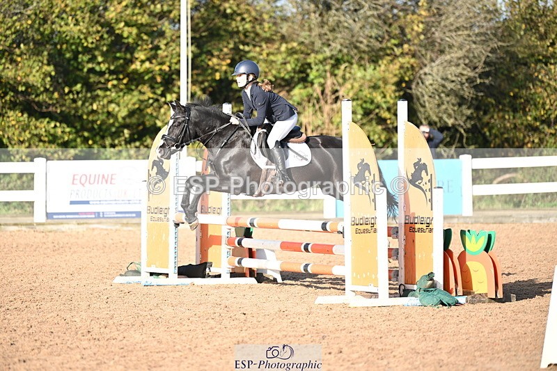 241026A-105913-00257 - SAT Cls 5 Pony British Novice and 80cm