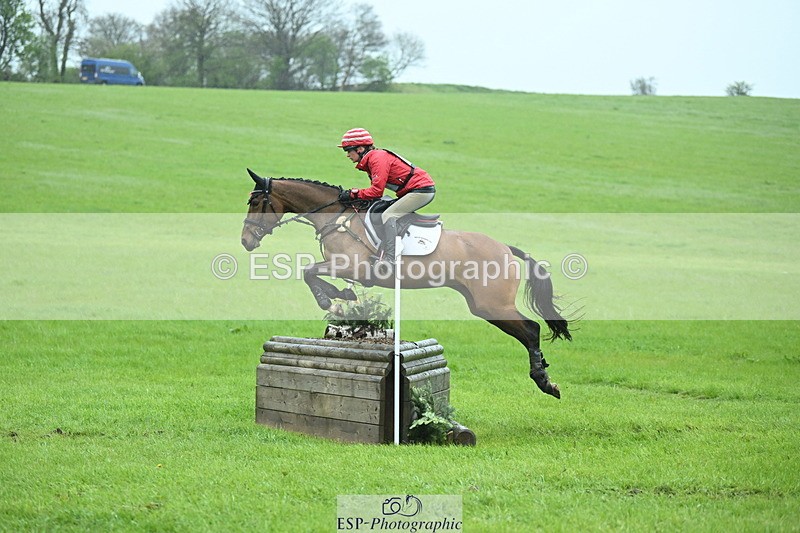 250418-142743-04993 - 260-Henrietta.Ewell-UNIQUE.VAN.DE.VLASBLOEMHOEVE