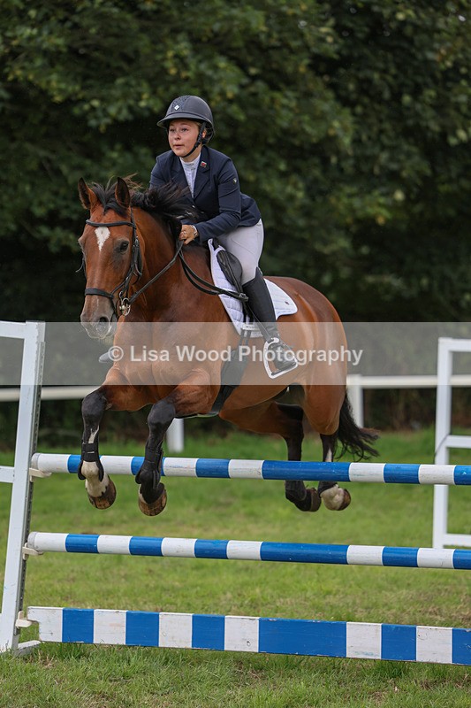 3E7A8210 - Class 7: Senior Newcomers/1.10m open