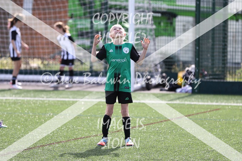 1DX30264 - Sat 13th U9 Girls