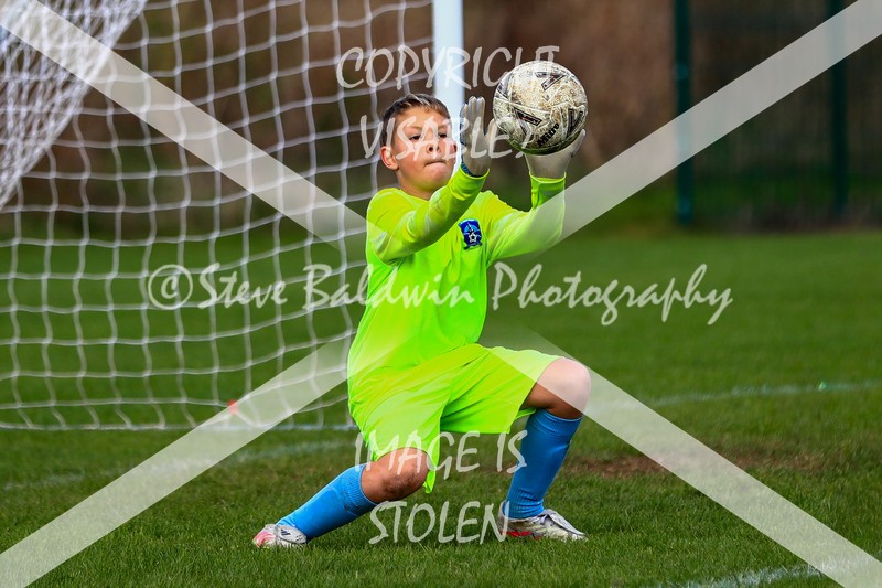 1DX20370 - 2025-10-05 FC Abbey Meads U11 Blue V St Andrews FC U11 Cardinals
