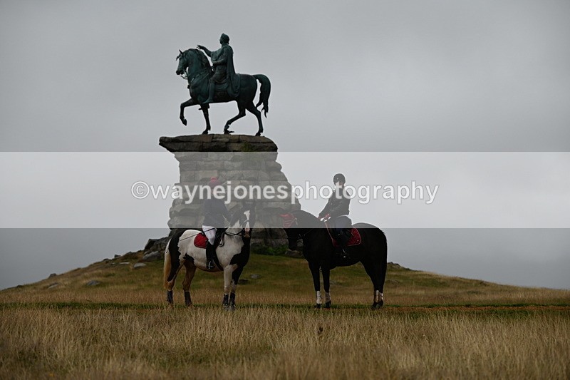 DSC_1641 - Time at Statue 12:13 to 12:32