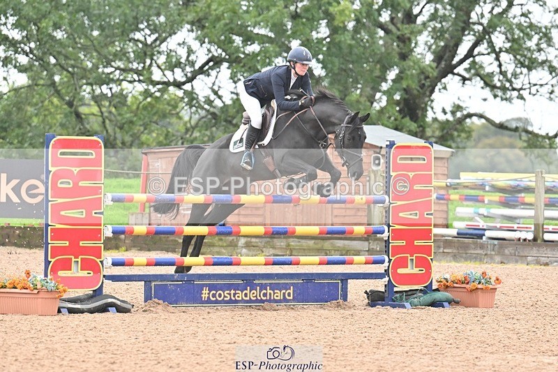 251003-131440-01061 - Cls 3 Foxhunter and 1.20m