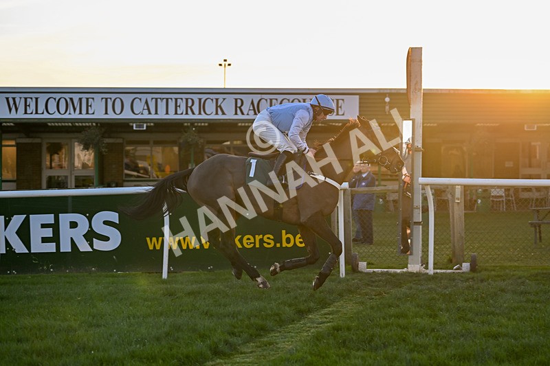 221124-Race 6-Presentandcounting-5523 - Race 6