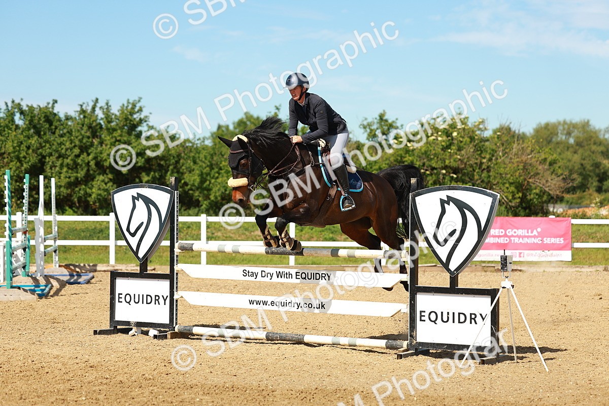 SBM_002729 - Class 4 - Senior Newcomers - 1.10m