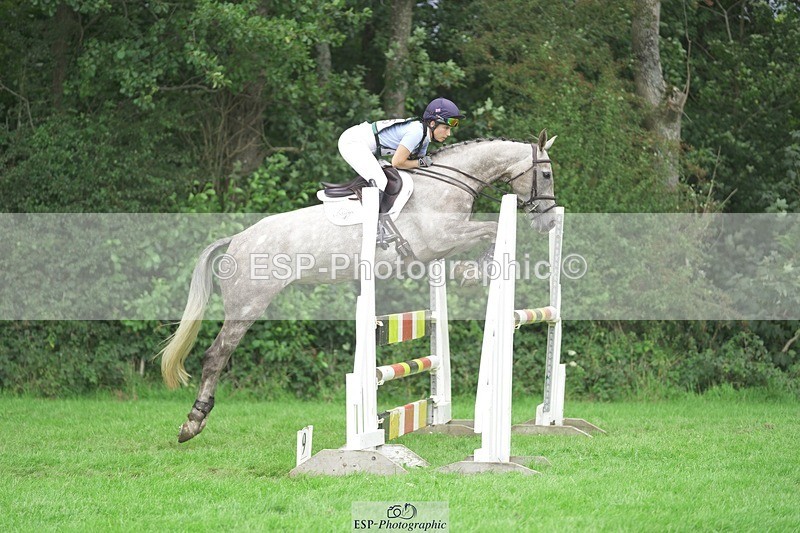 230820X-140940-3359 - BE100 XC 14.00 to 15.00 End