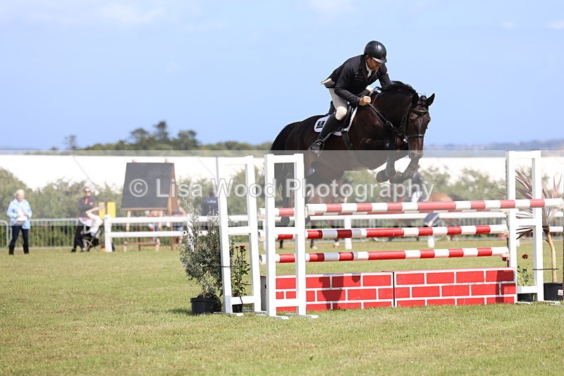 3E7A3076 - Class A: Showjumping Senior Open 1.25