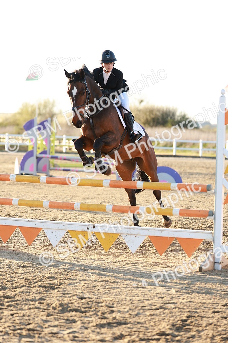 0B8A3377 - Class 7 - 1.00m