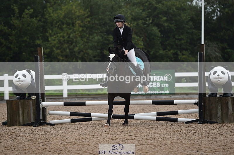 220829A-152410-00030 - Clear Round & 60cm  1a - 1b