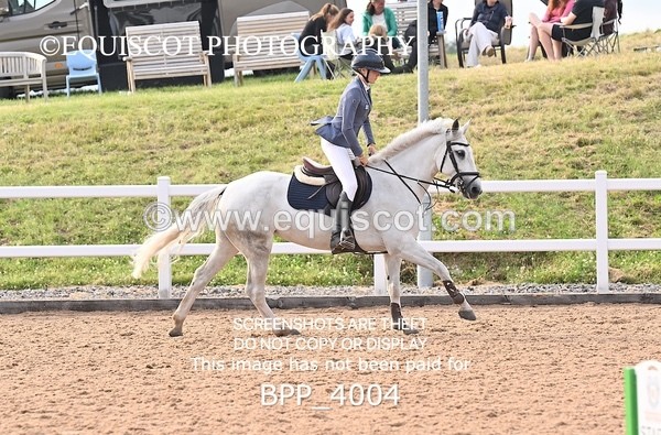 BPP_4004 - FRI CLASS 21 Pony Foxhunter/1.10m Open