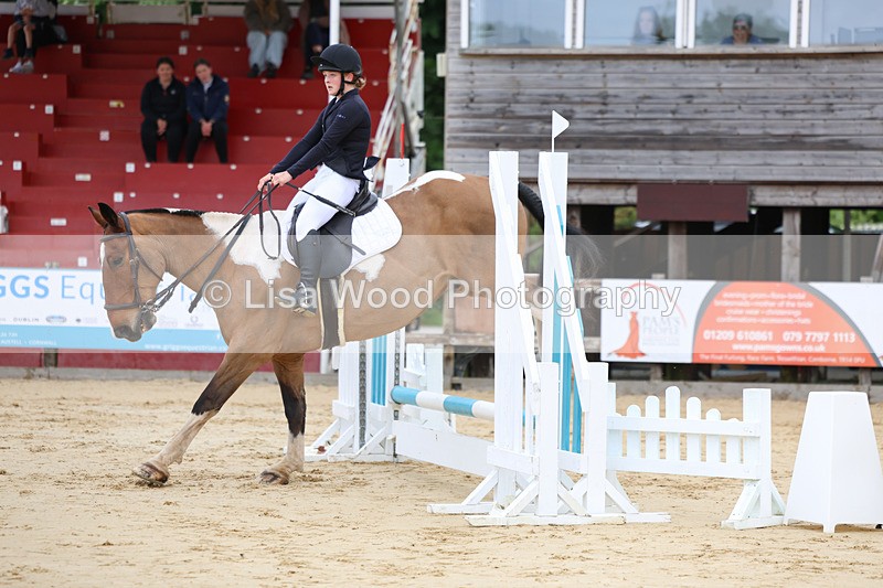 3E7A3283 - Class 2: 50cm Restricted