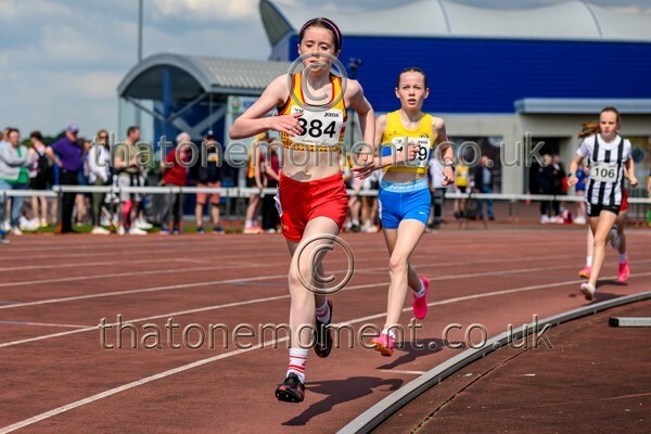 West25Sat-910500 - Track Female Set Two