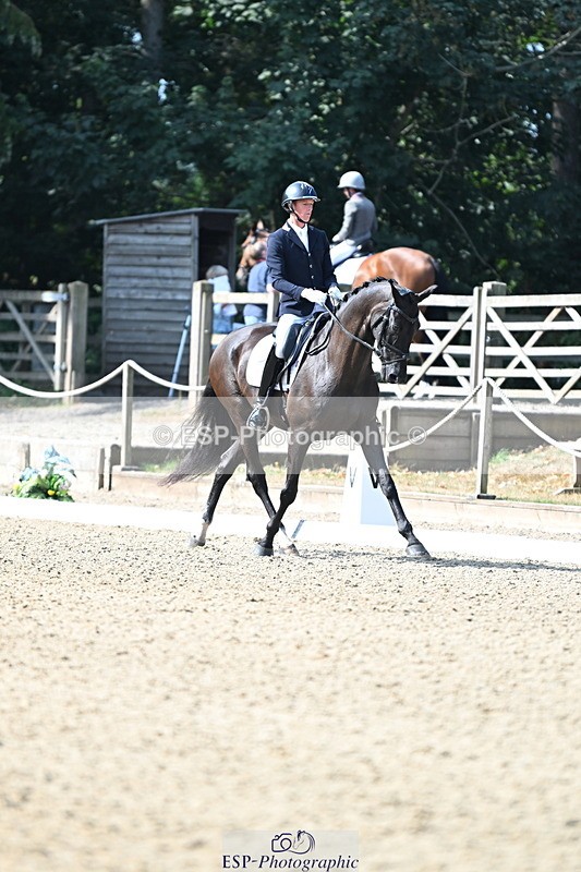 250810A-102431-05134 - 009-Ben.JamesClapton.Banks.Primadonna